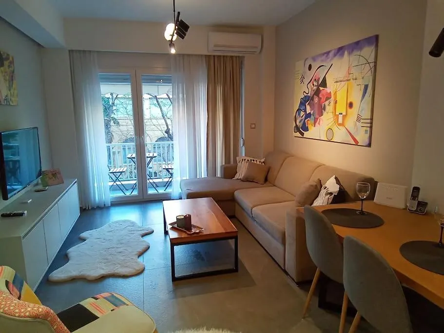 Artemis Luxury Suite In Iktinou Pedestrian & Mitropolitou Iossif Area Thessaloniki